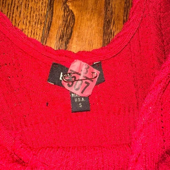 bebe Red V-Neck Ribbed Sweater - Picture 4 of 4